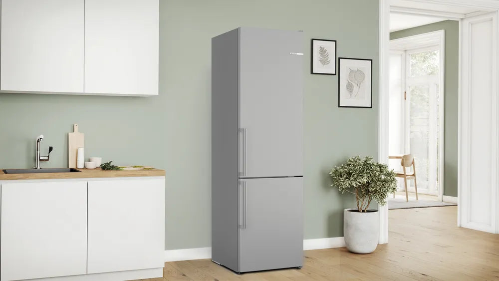 BOSCH KGN39VLCT Series 4 Freestanding Bottom Mount Refrigerator 203 x 60 cm Metal Look, Total No Frost
